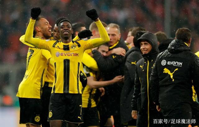 和对年轻球 和对年轻球